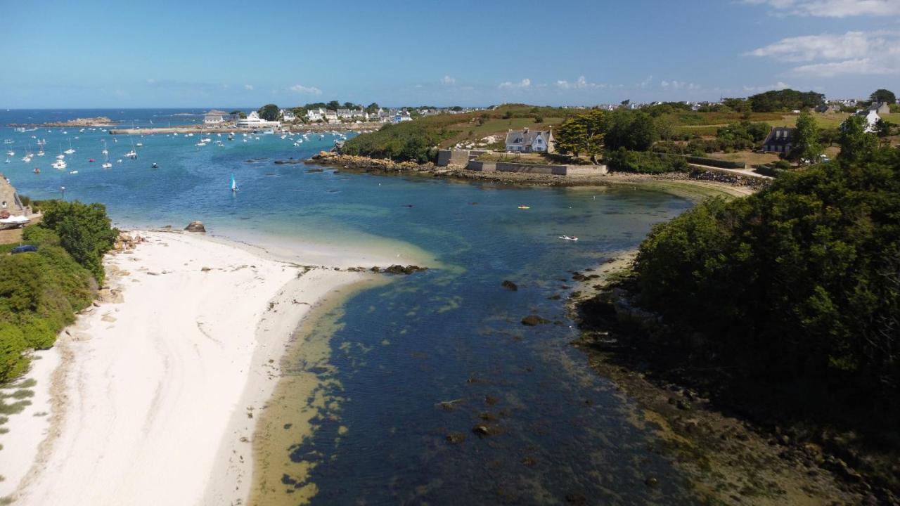 Maison Yukti - Magnifique Maison De Charme Proche Plage Lampaul-Ploudalmézeau 外观 照片